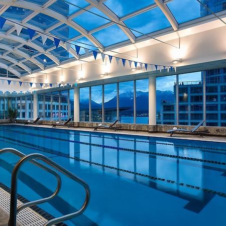 Auberge Vancouver Hotel Экстерьер фото