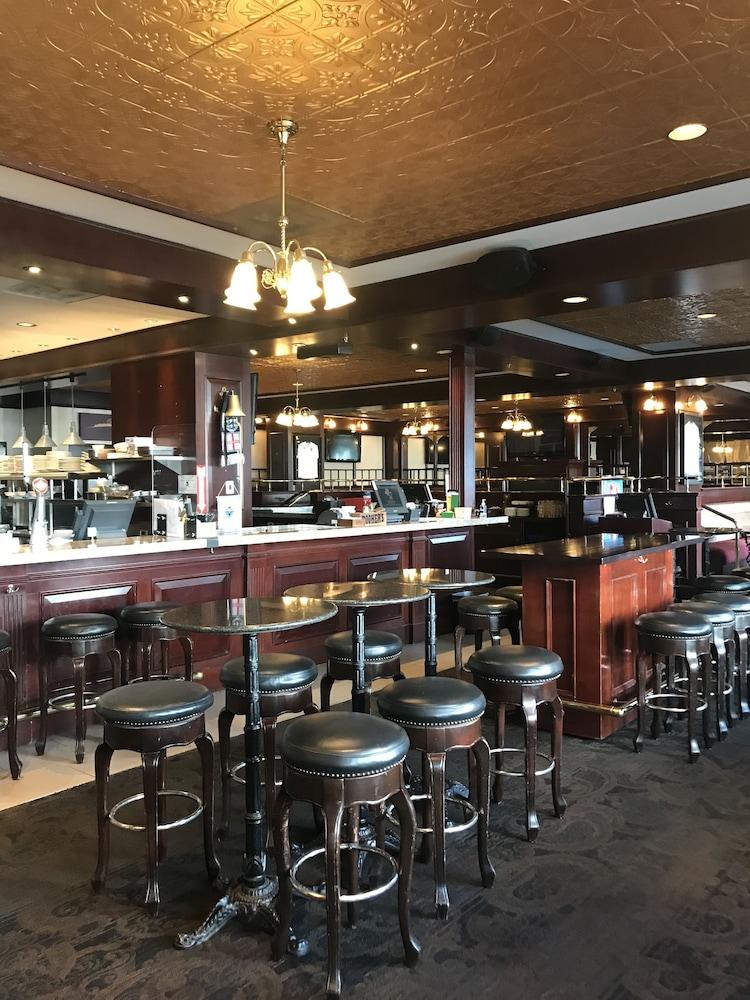 Auberge Vancouver Hotel Экстерьер фото