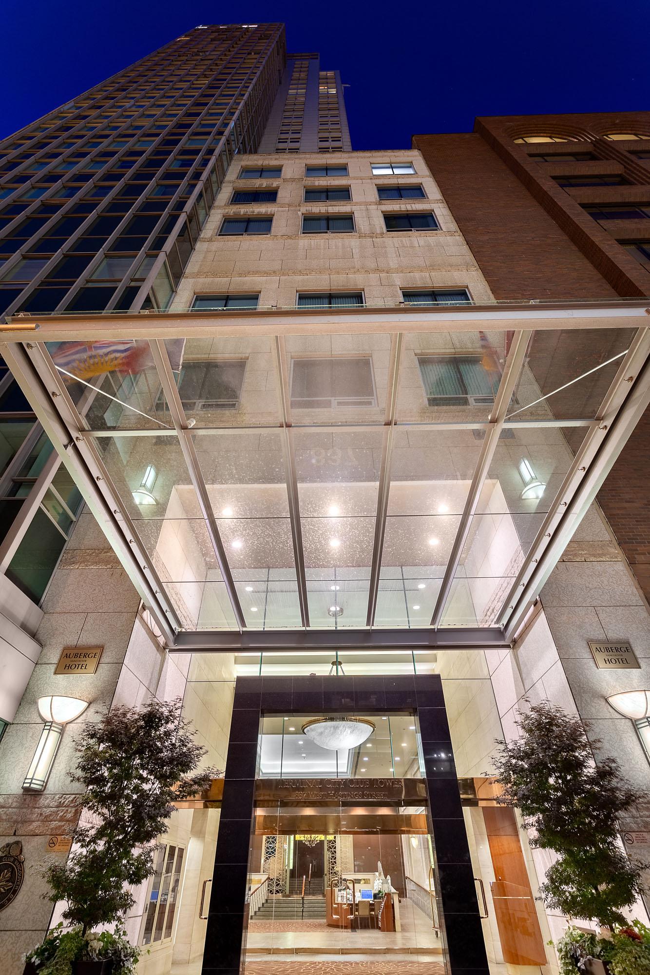 Auberge Vancouver Hotel Экстерьер фото
