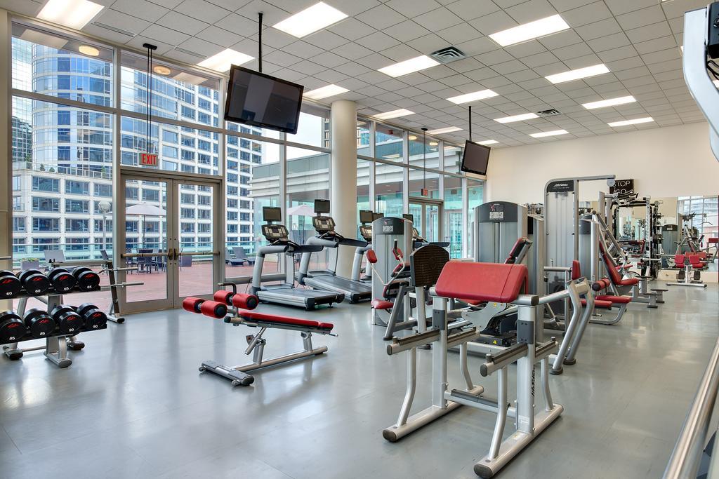 Auberge Vancouver Hotel Экстерьер фото