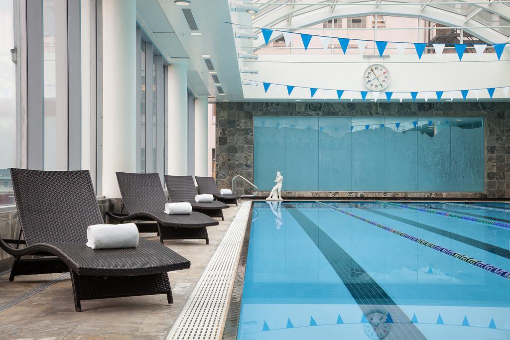 Auberge Vancouver Hotel Экстерьер фото