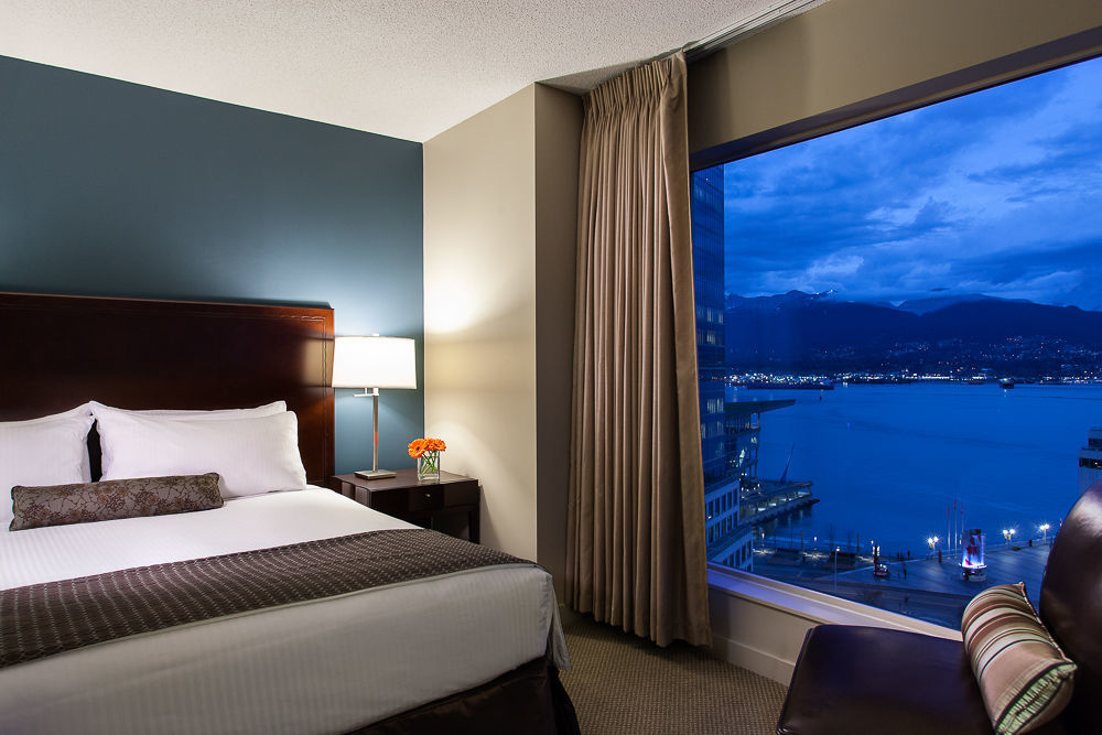 Auberge Vancouver Hotel Экстерьер фото