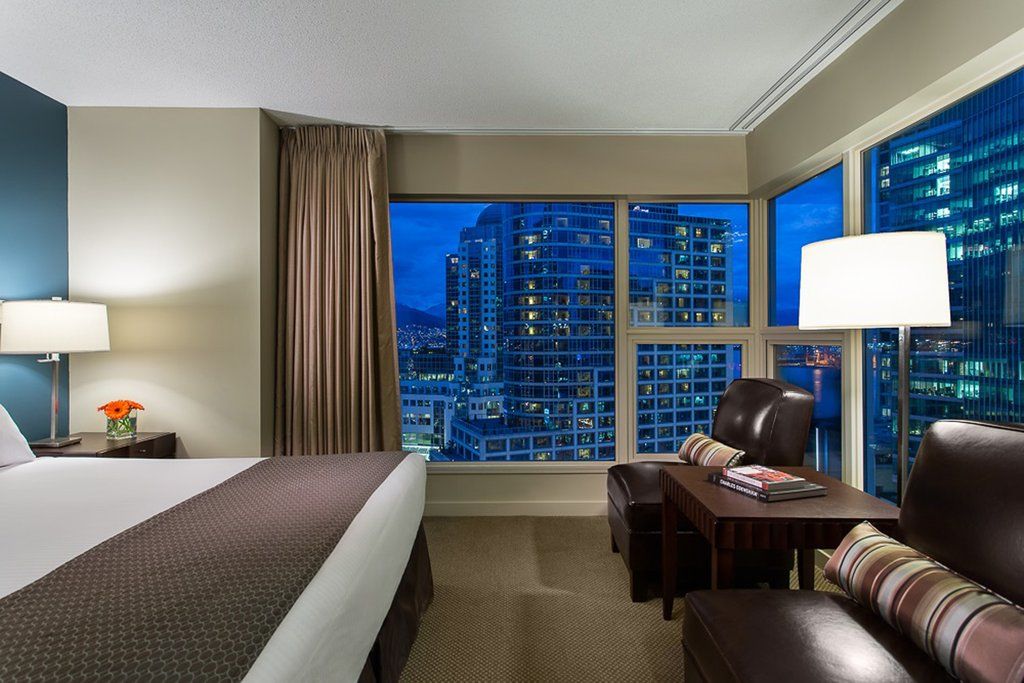 Auberge Vancouver Hotel Экстерьер фото
