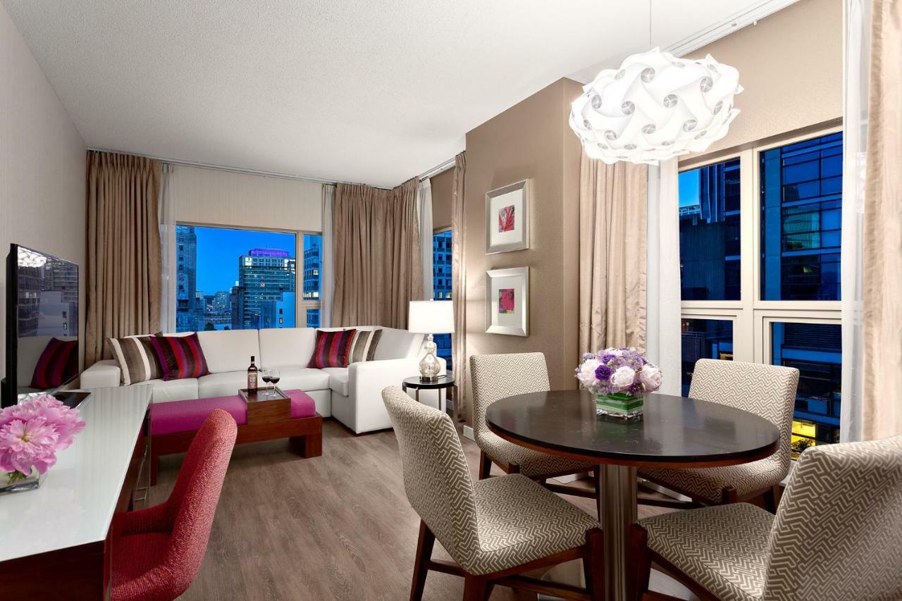 Auberge Vancouver Hotel Экстерьер фото