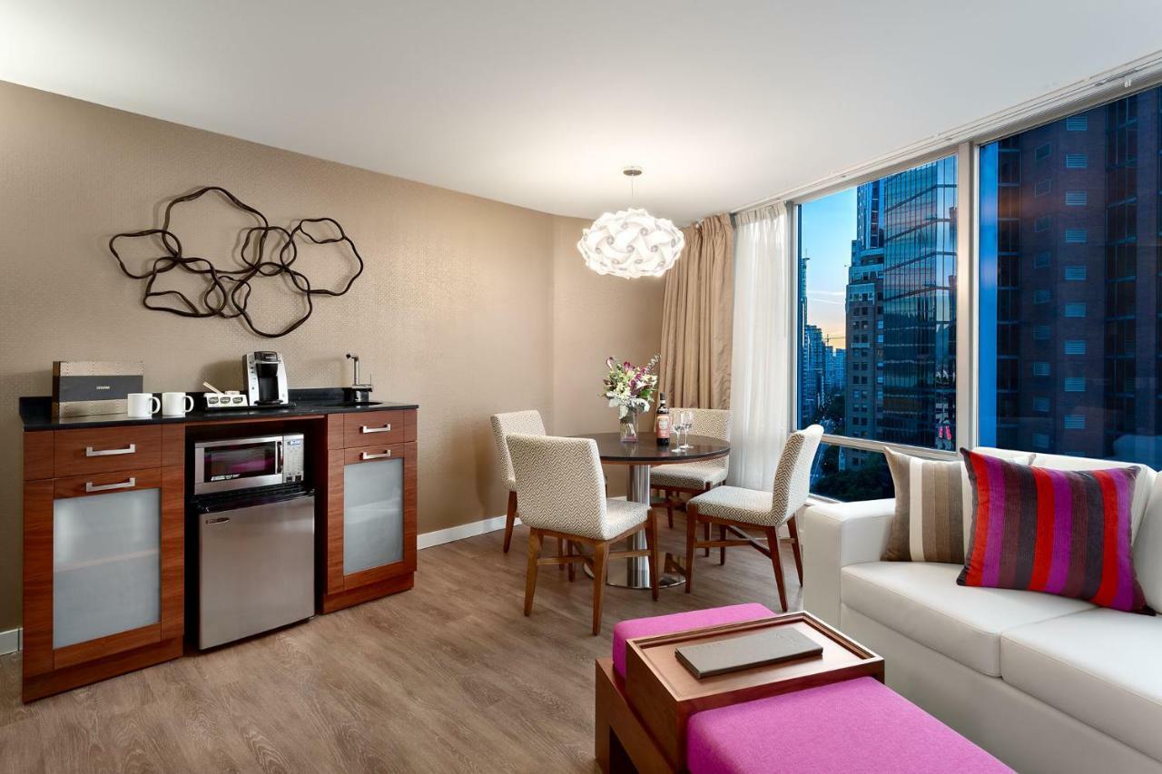 Auberge Vancouver Hotel Экстерьер фото