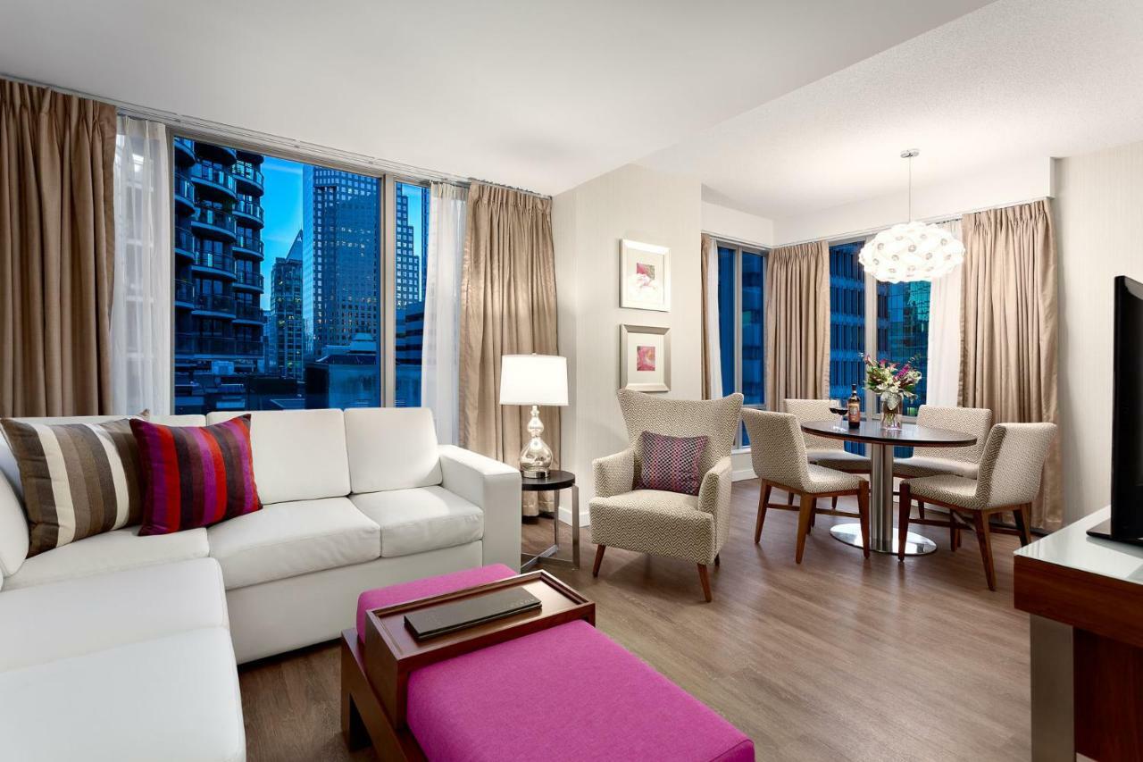Auberge Vancouver Hotel Экстерьер фото