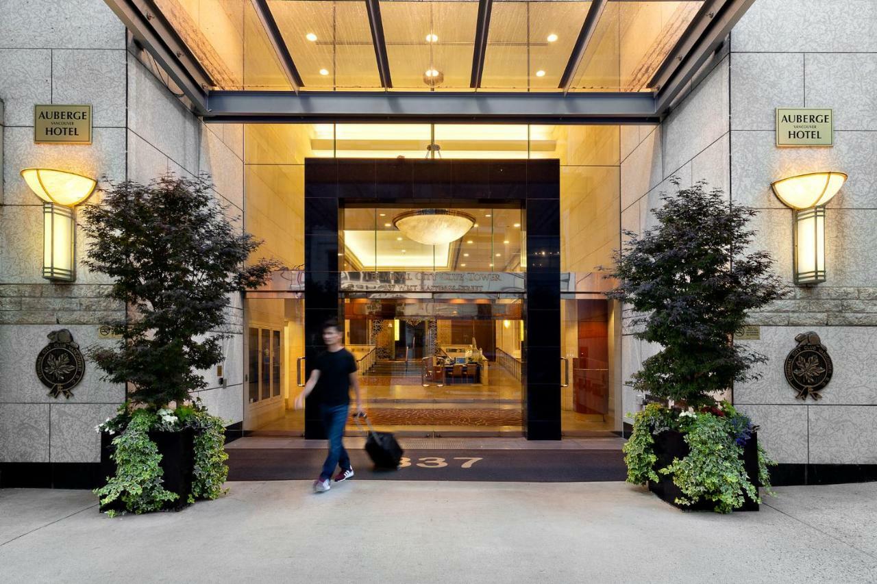 Auberge Vancouver Hotel Экстерьер фото